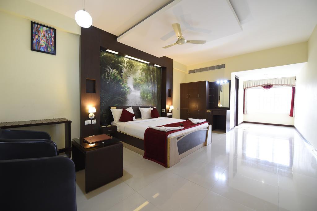 Hotel Rock Fort View Tiruchirappalli Exterior foto