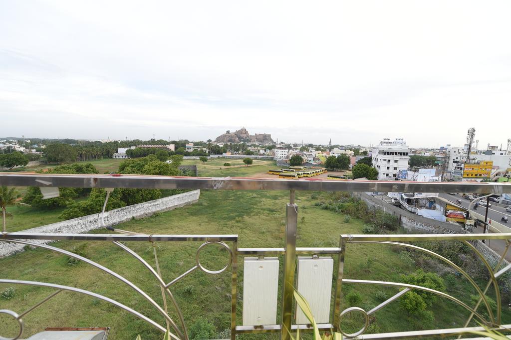 Hotel Rock Fort View Tiruchirappalli Exterior foto