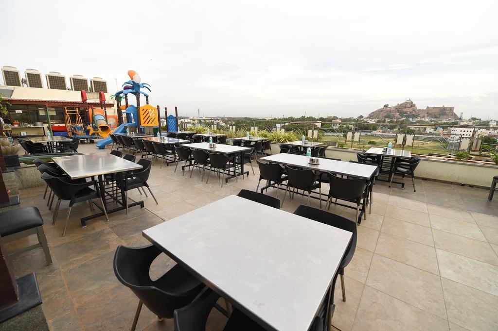 Hotel Rock Fort View Tiruchirappalli Exterior foto